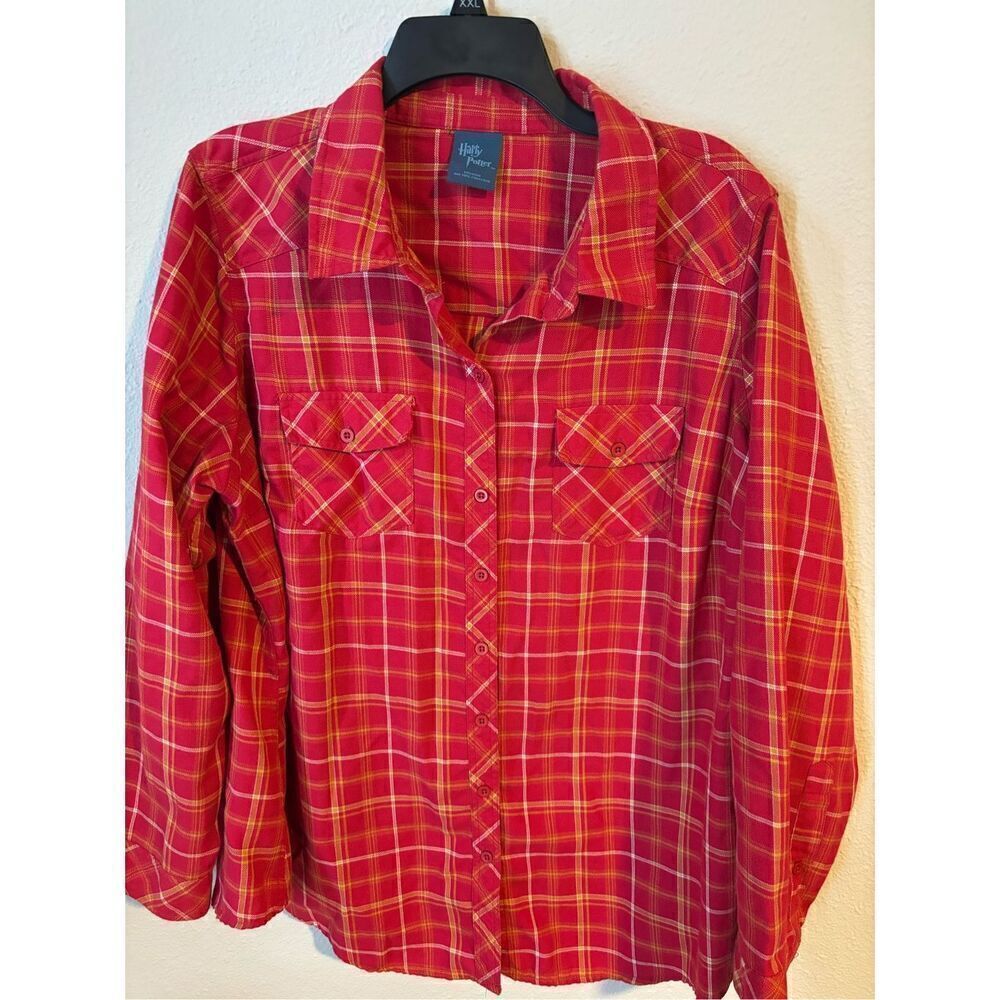 ❤️Women’s Plus Harry Potter Hot Topic  Collection Gryffindor Shirt